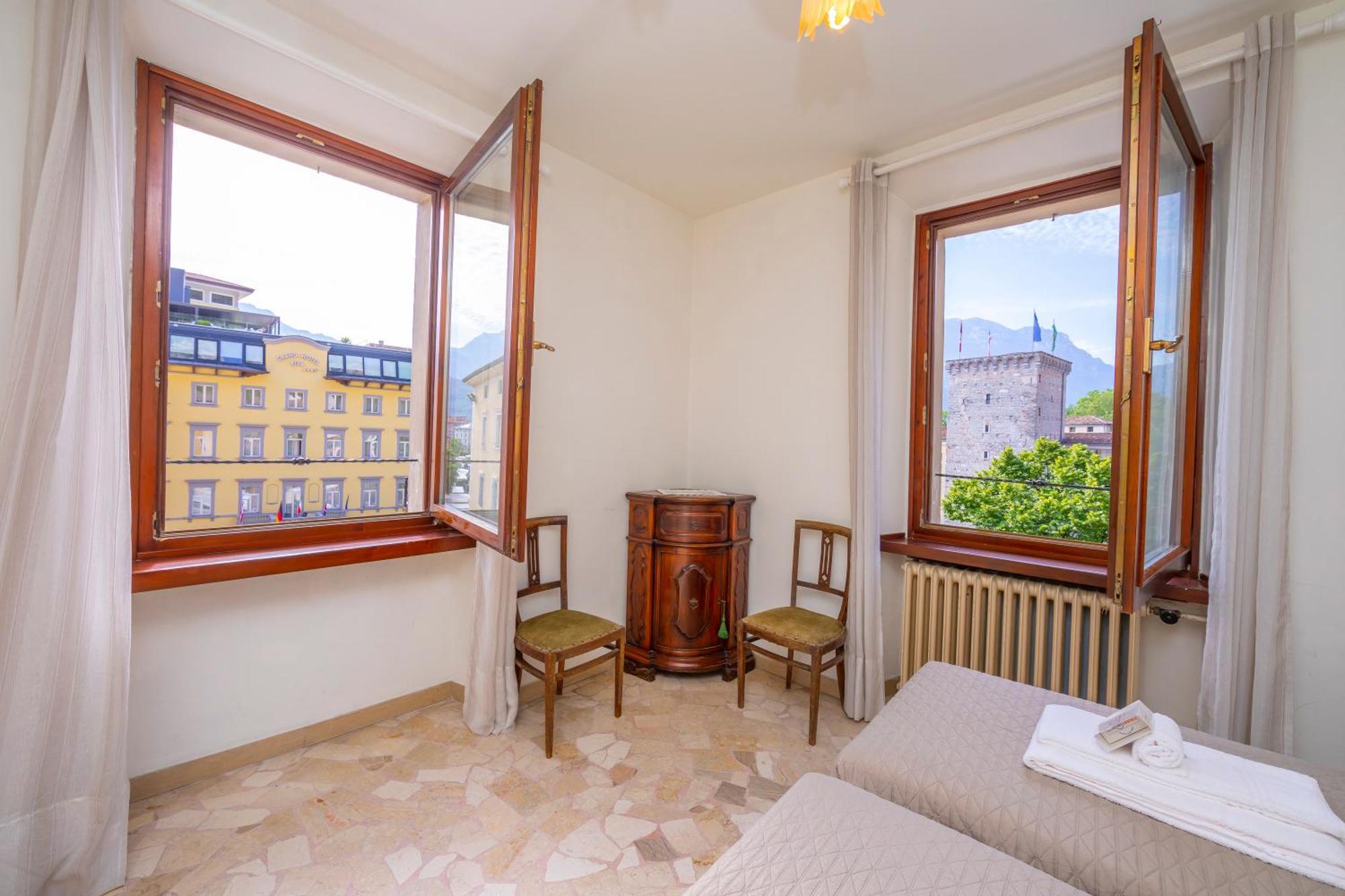 Residenza Rocca Del 3 *